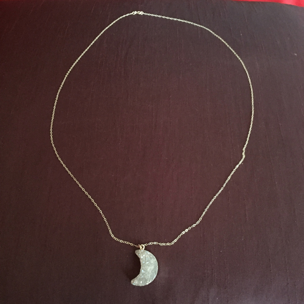 New Silver Moon Necklace